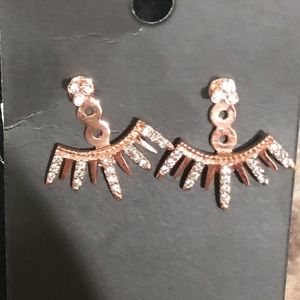 🔥NWT Bauble bar rose gold ear jackets